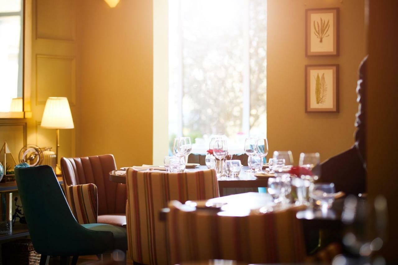 County Hotel 4*